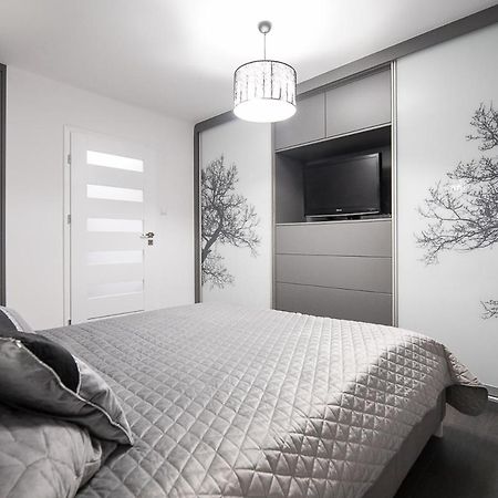 Апартаменти Nowoczesny Apartament - Saska Kepa Варшава Екстер'єр фото