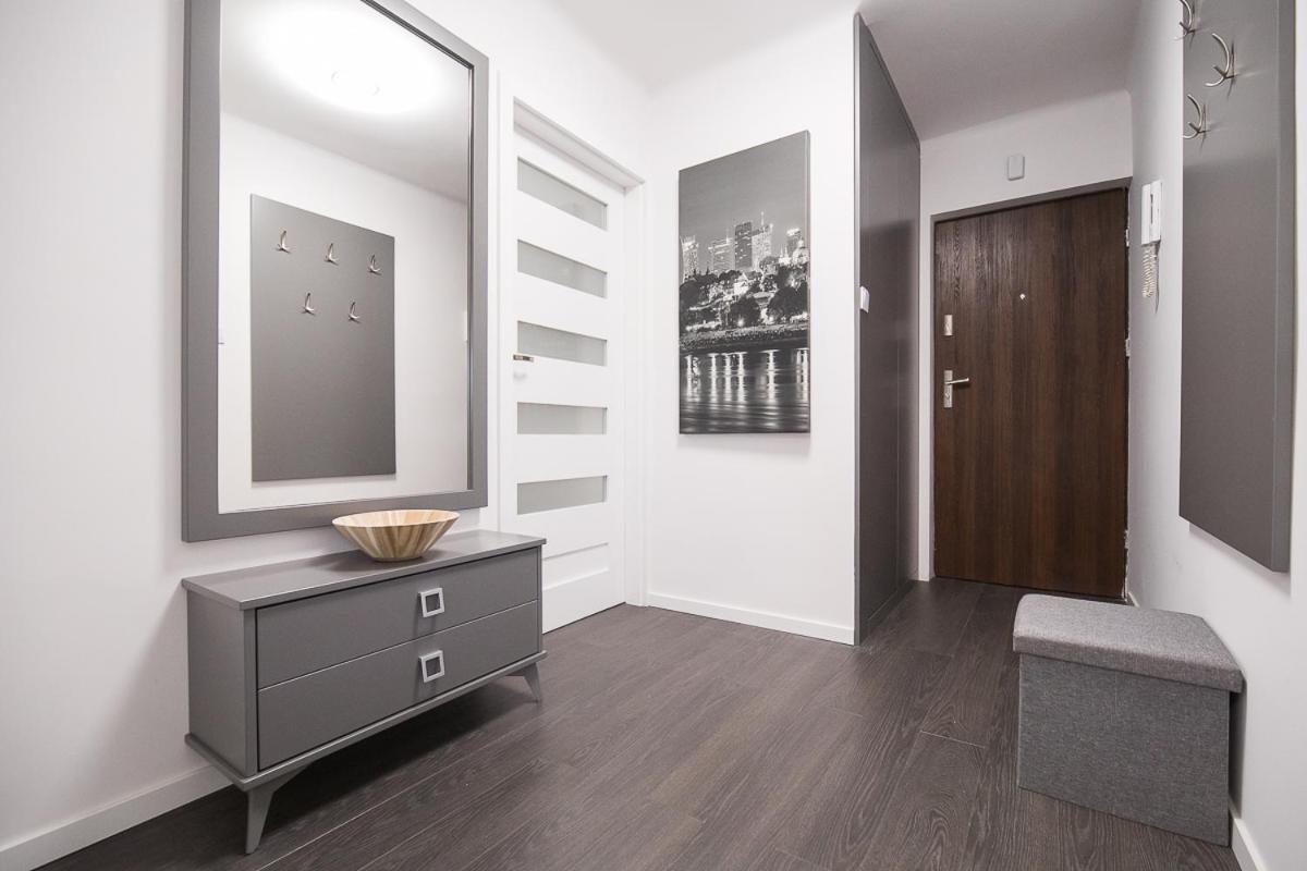 Апартаменти Nowoczesny Apartament - Saska Kepa Варшава Екстер'єр фото
